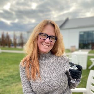 Meet your Posher, Stephanie